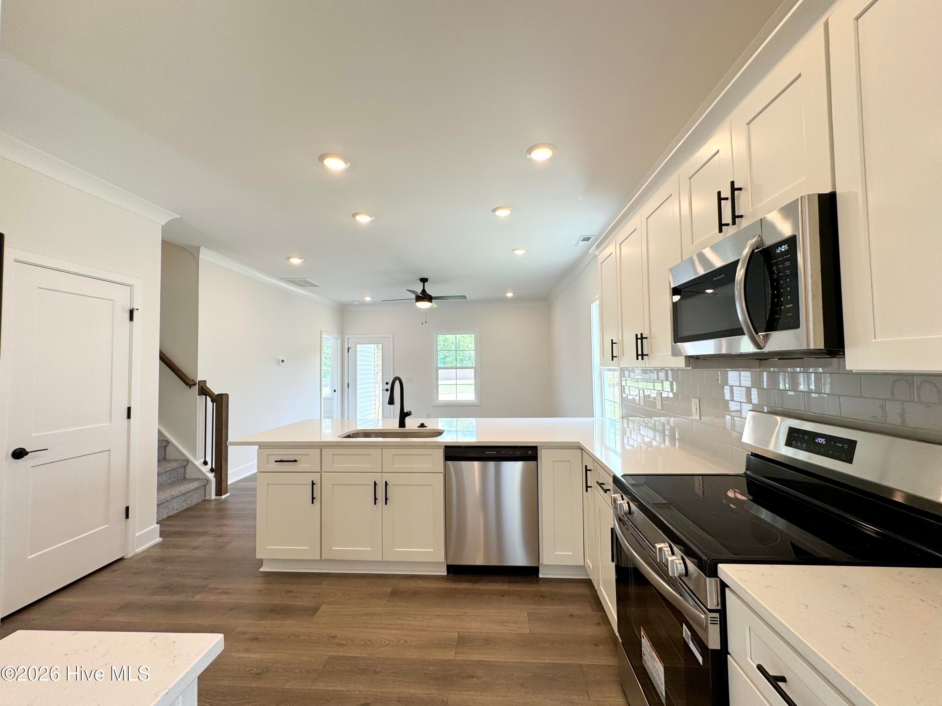 Townhouse at 555 Timbercrest Circle SE, Bolivia, NC 28422, photo 26 of 80