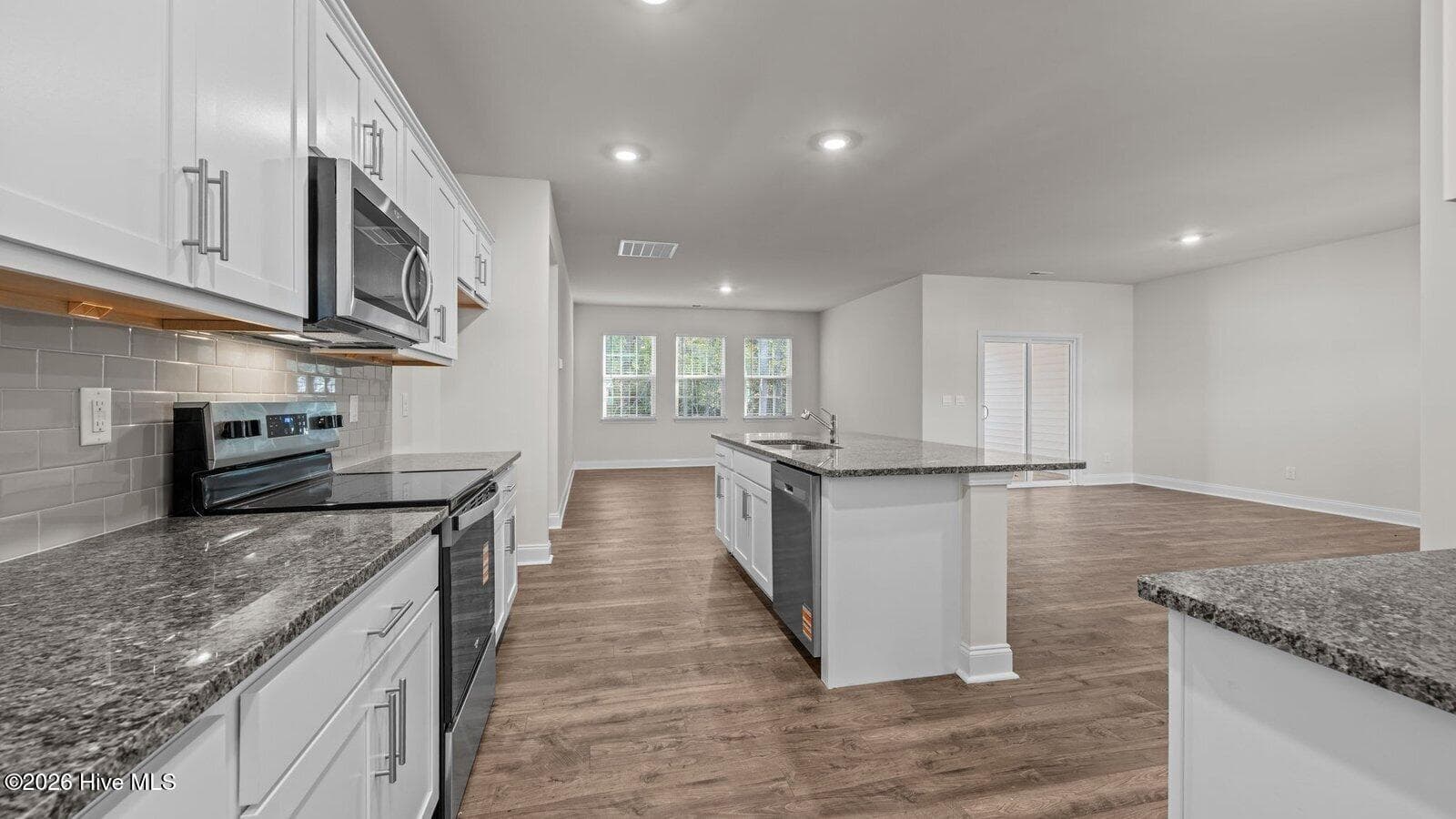 Single Family Residence at 102 Harling Crossing Way, La Grange, NC 28551, photo 9 of 28