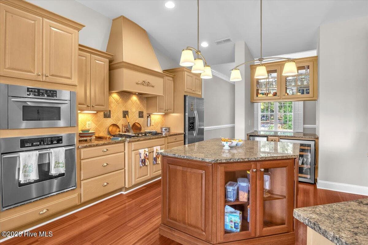 Single Family Residence at 609 Sawgrass Road, Hampstead, NC 28443, photo 18 of 105