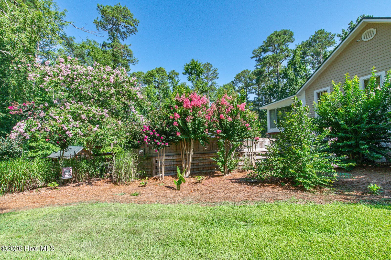 Single Family Residence at 3050 Country Club Hills Drive, North Augusta, SC 29860, photo 2 of 2
