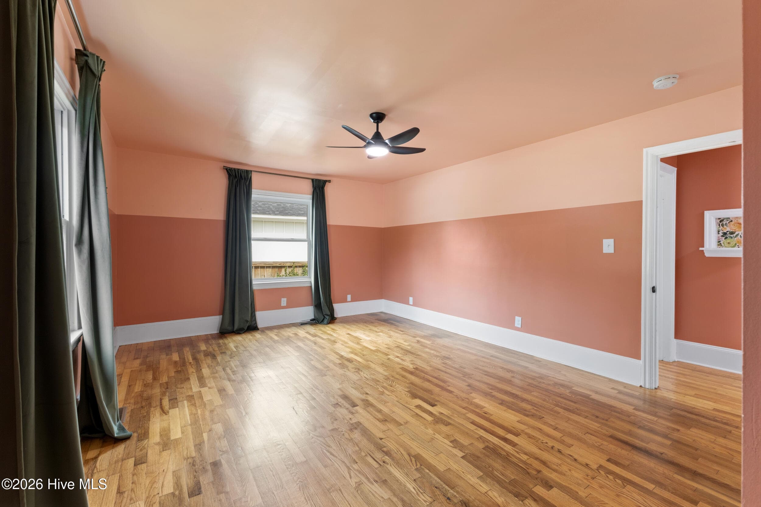 Single Family Residence at 4109 Peachtree Avenue, Wilmington, NC 28403, photo 19 of 50