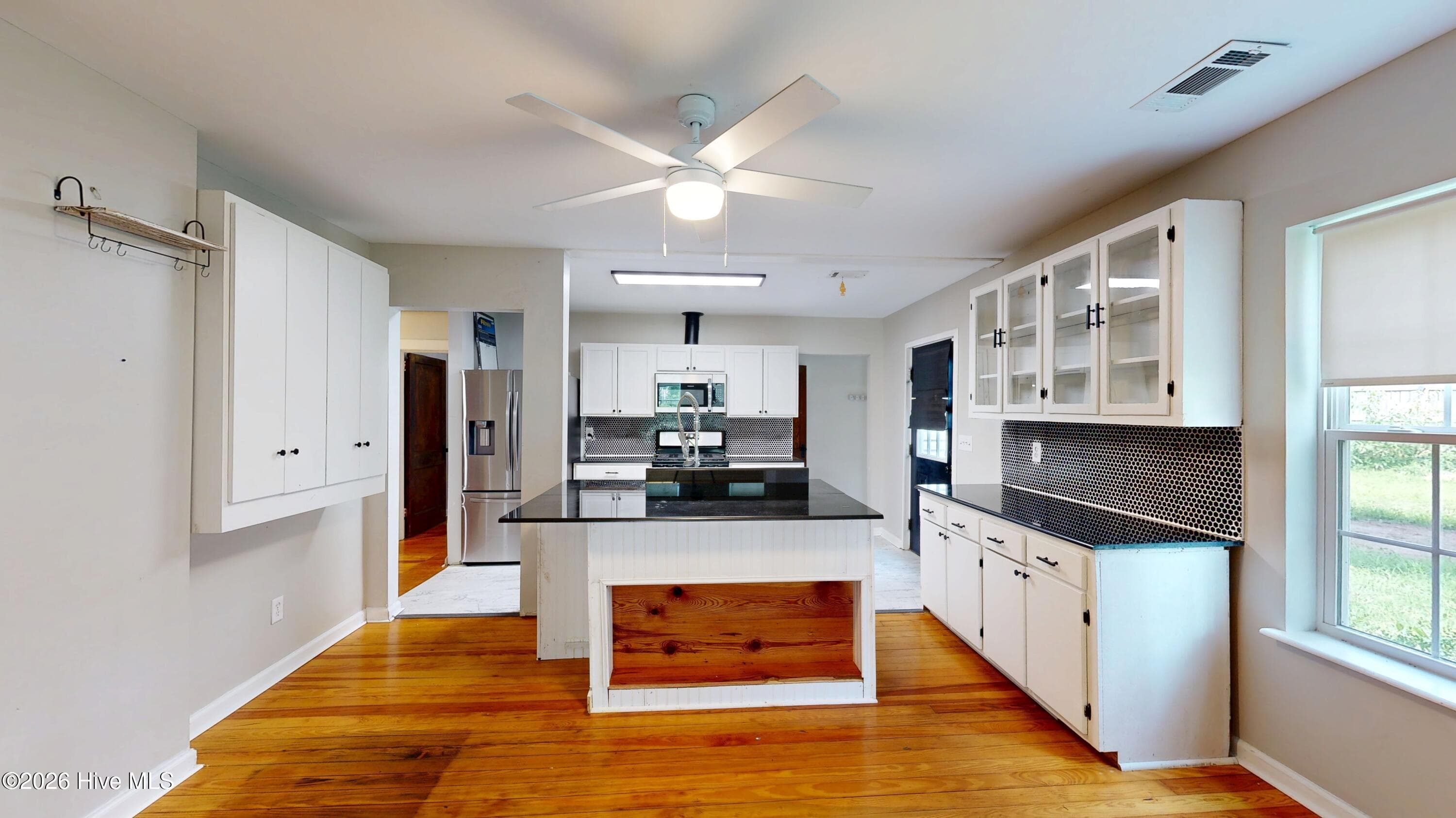 Single Family Residence at 1101 Pine Drive Nw, Aiken, SC 29801, photo 23 of 97