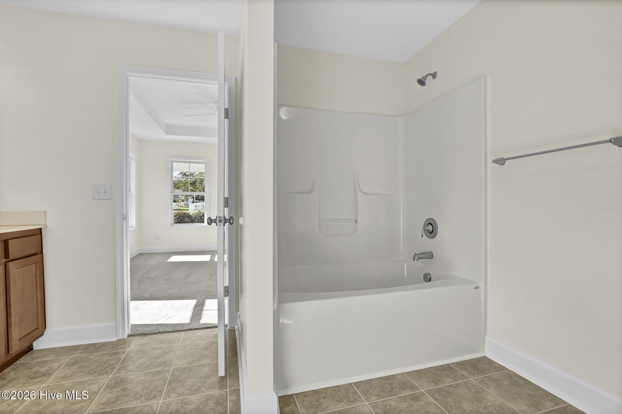 Single Family Residence at 91 Glasgow Drive, Rocky Point, NC 28457, photo 18 of 31