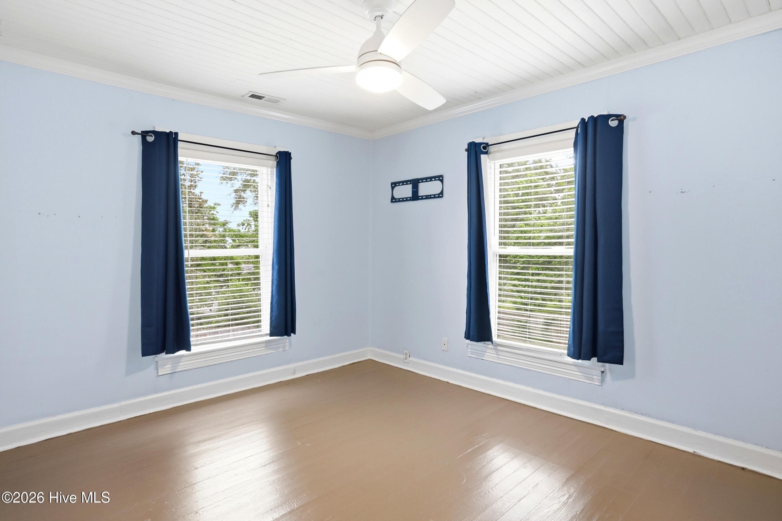 Single Family Residence at 307 Avenue B, New Bern, NC 28560, photo 29 of 55