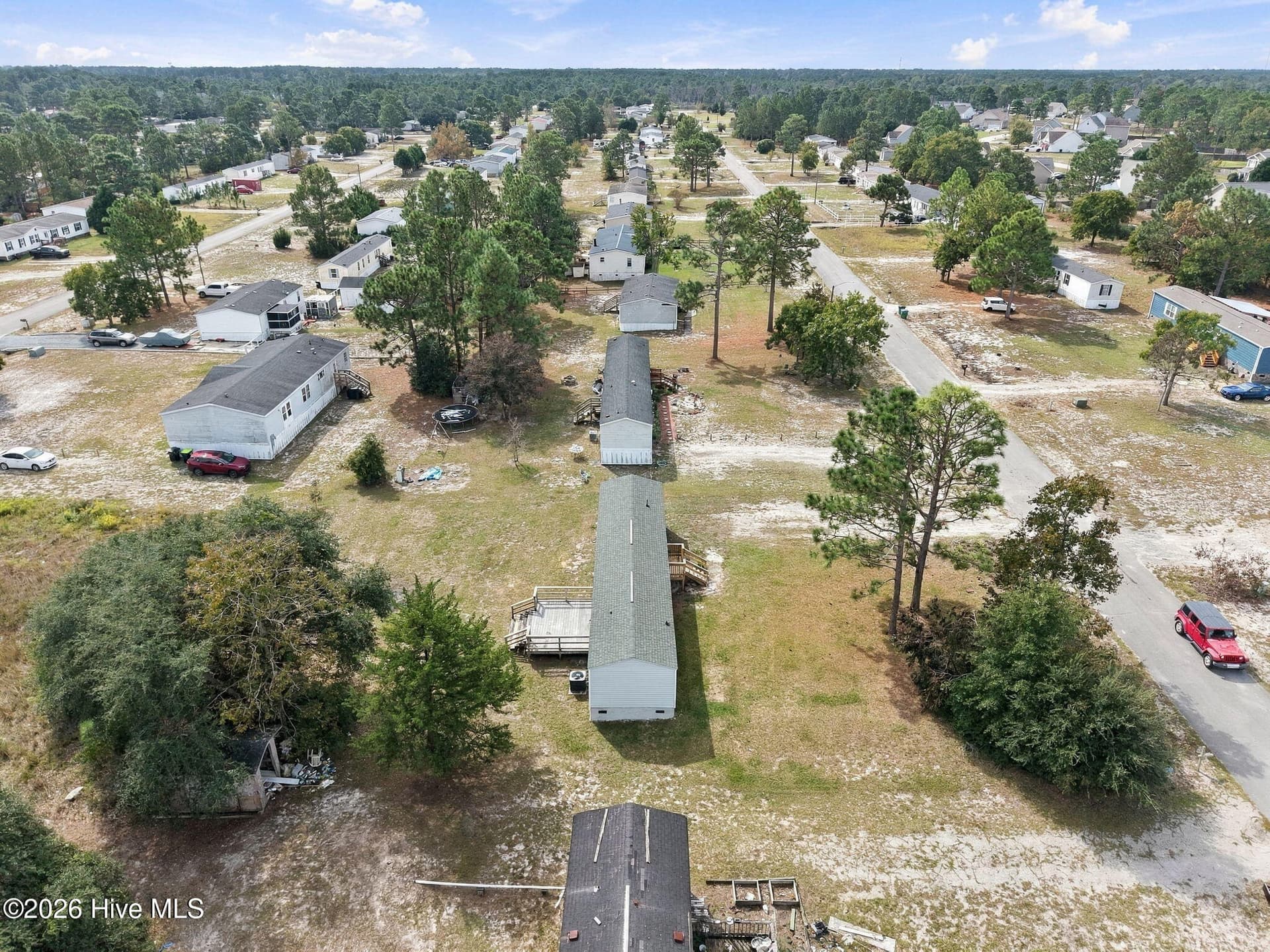 Manufactured Home at 322 N Winchester Lane, Hubert, NC 28539, photo 60 of 65