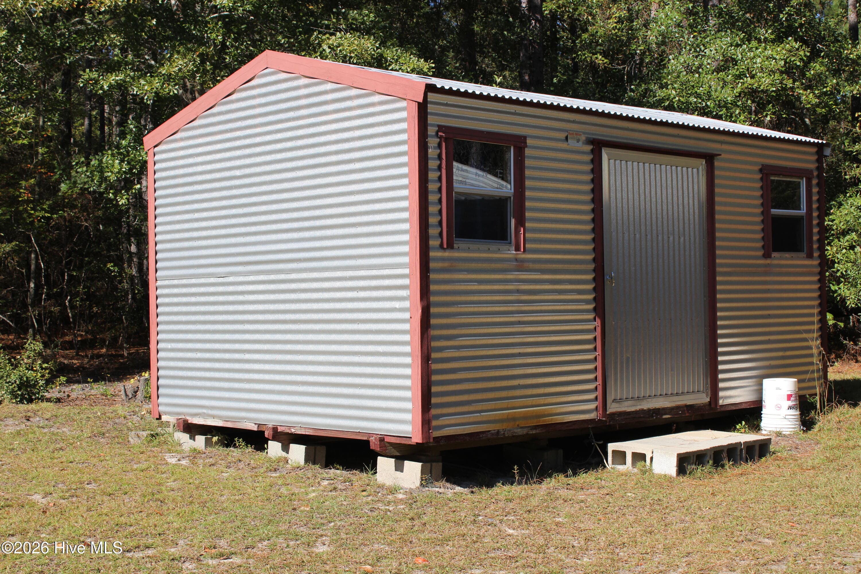Manufactured Home at 314 Windy Ridge Road, Trenton, SC 29847, photo 37 of 39