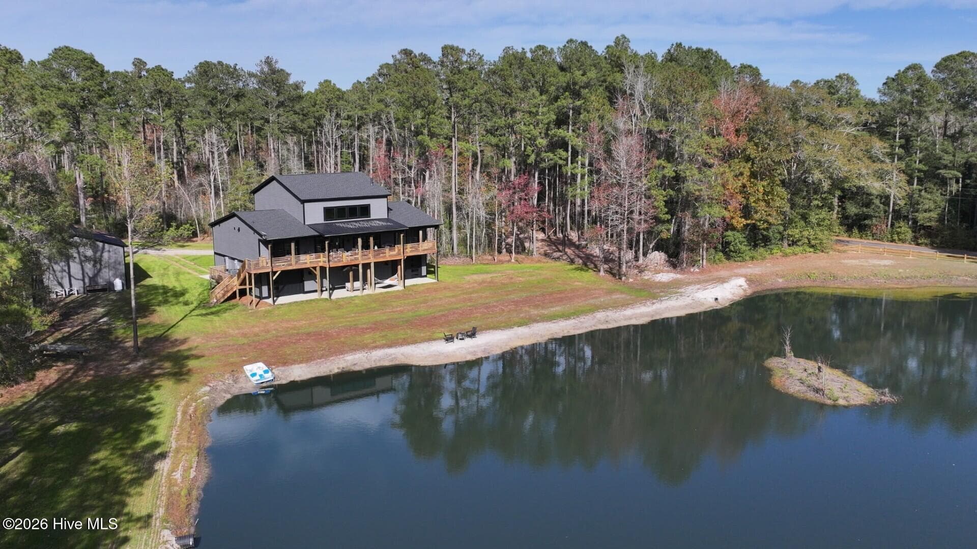 Single Family Residence at 2714 Whitestocking Road, Burgaw, NC 28425, photo 25 of 27