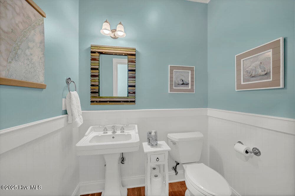 Townhouse at 233 Silver Sloop Way, Carolina Beach, NC 28428, photo 14 of 33