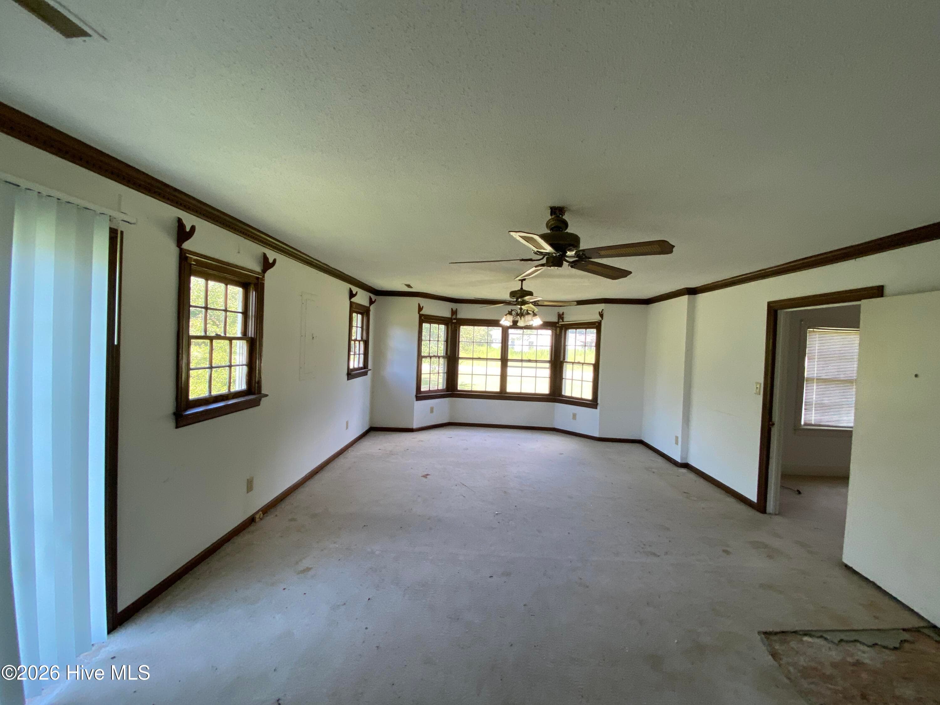 Single Family Residence at 513 Pear Street, Kinston, NC 28504, photo 12 of 41