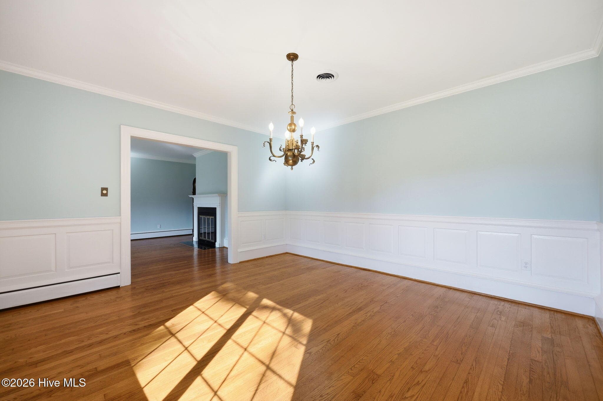 Single Family Residence at 1108 Summit Avenue, Washington, NC 27889, photo 11 of 49