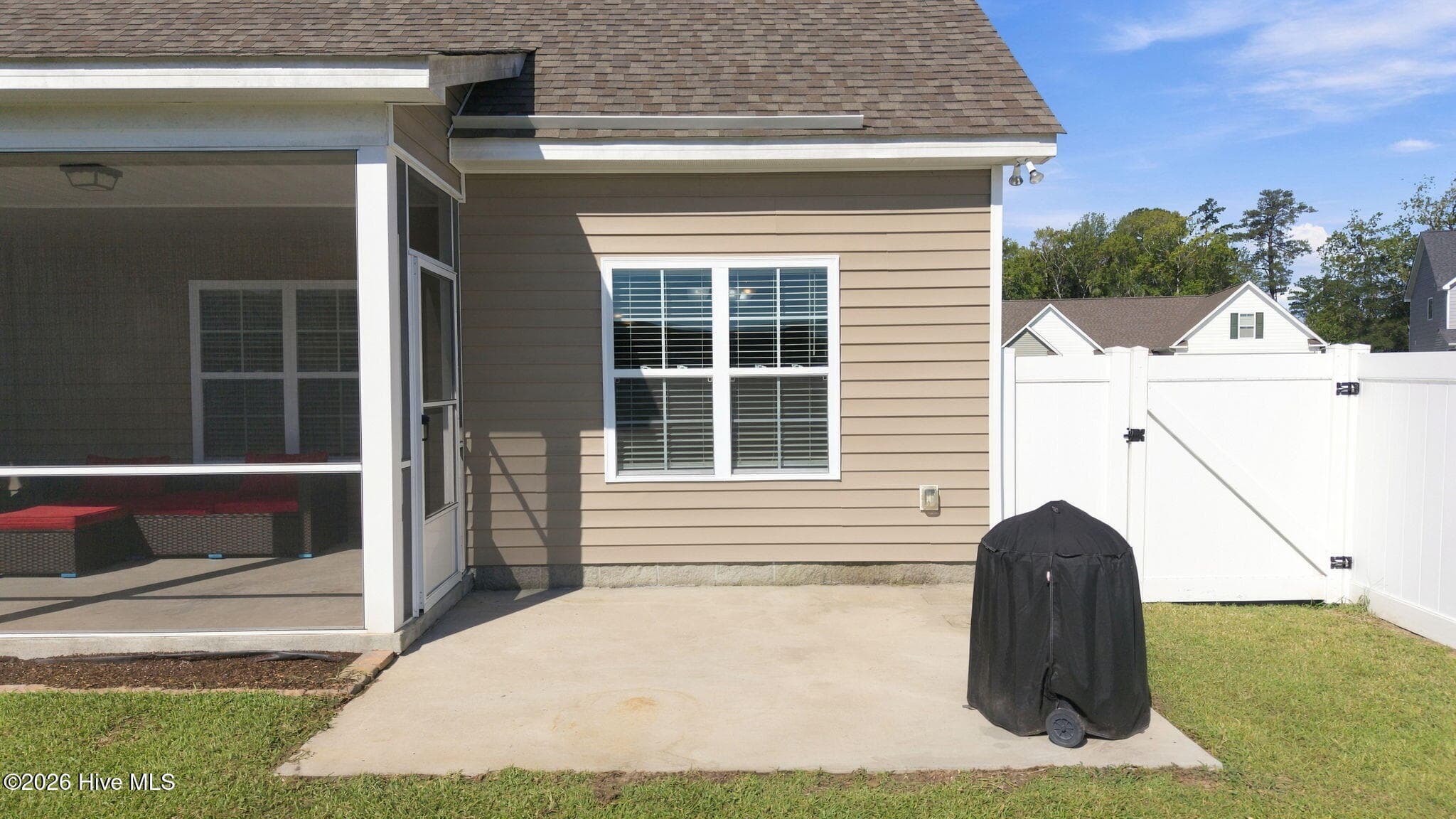 Single Family Residence at 613 Knoll Circle, Greenville, NC 27858, photo 48 of 52