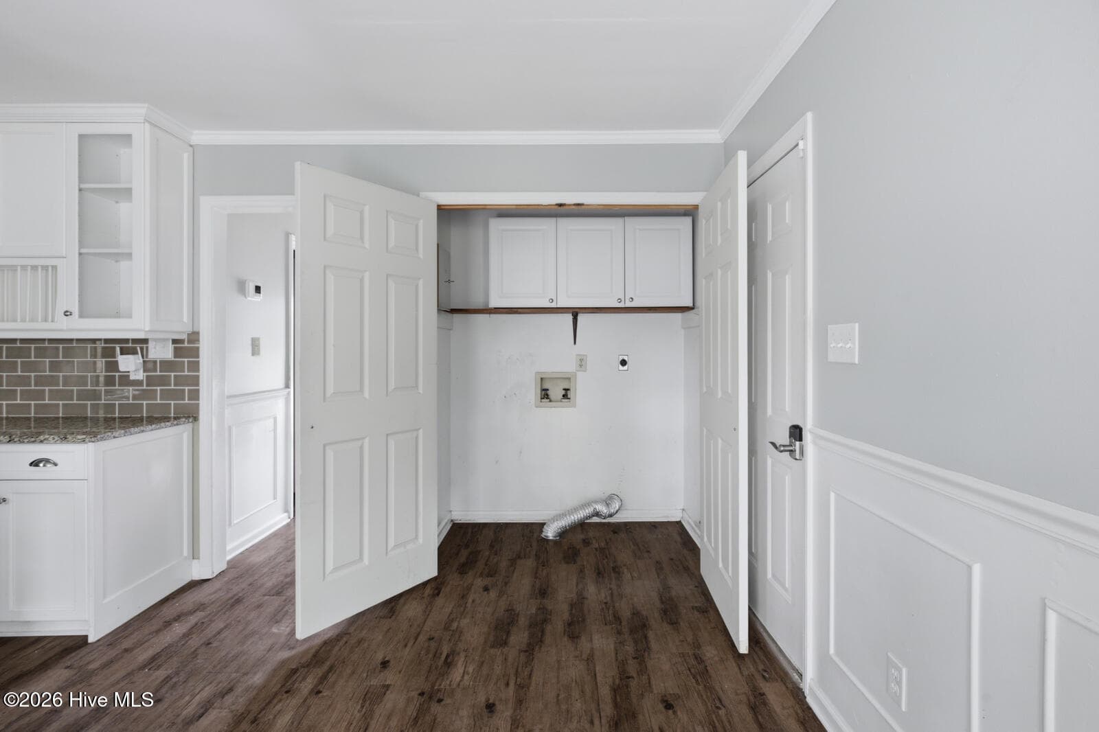 Single Family Residence at 106 Broken Oak Court, Jacksonville, NC 28540, photo 14 of 31