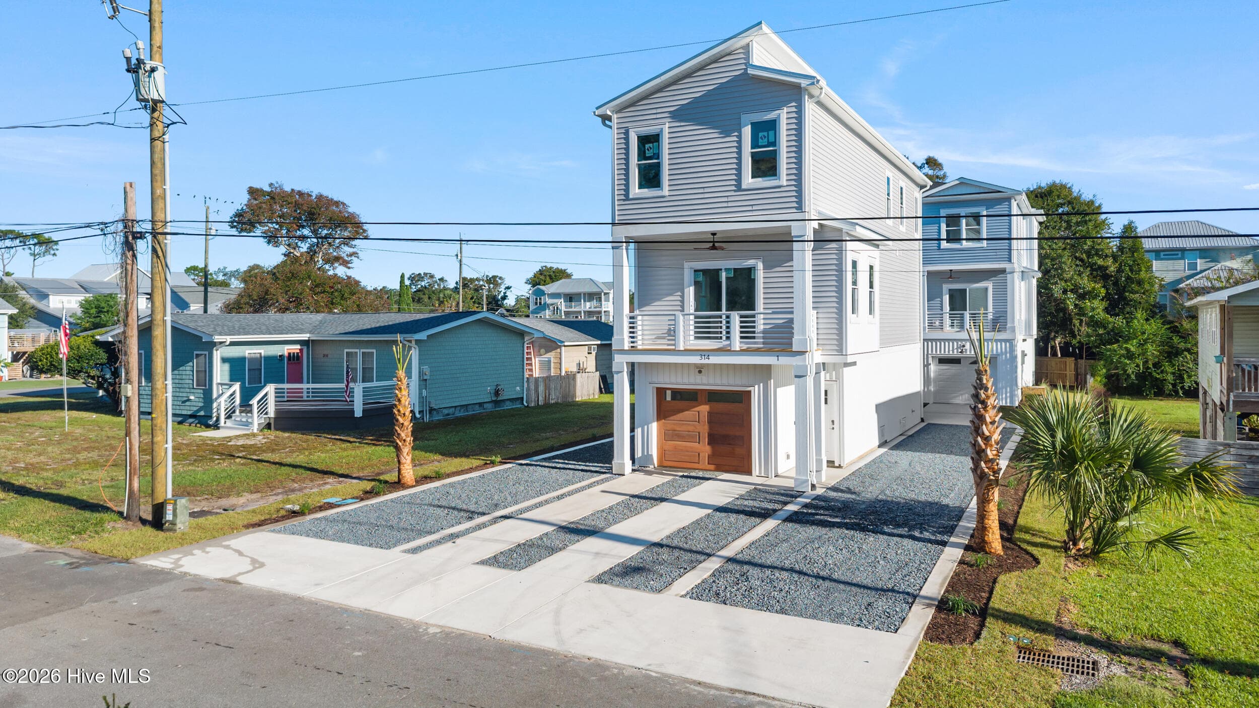 Townhouse at 314 Spartanburg Avenue Unit 1, Carolina Beach, NC 28428, photo 3 of 32