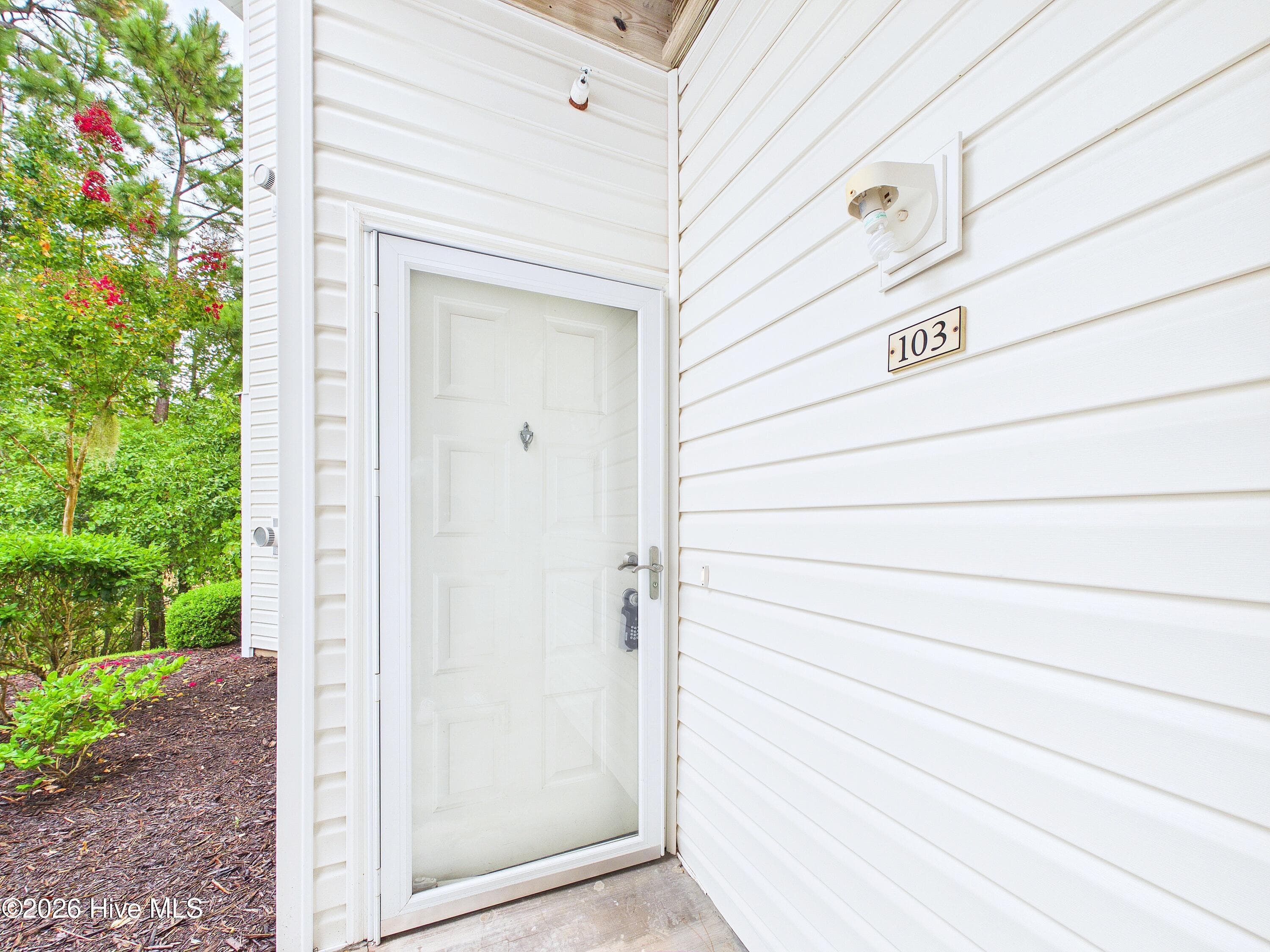 Condominium at 3909 Botsford Court Unit 103, Wilmington, NC 28412, photo 5 of 95