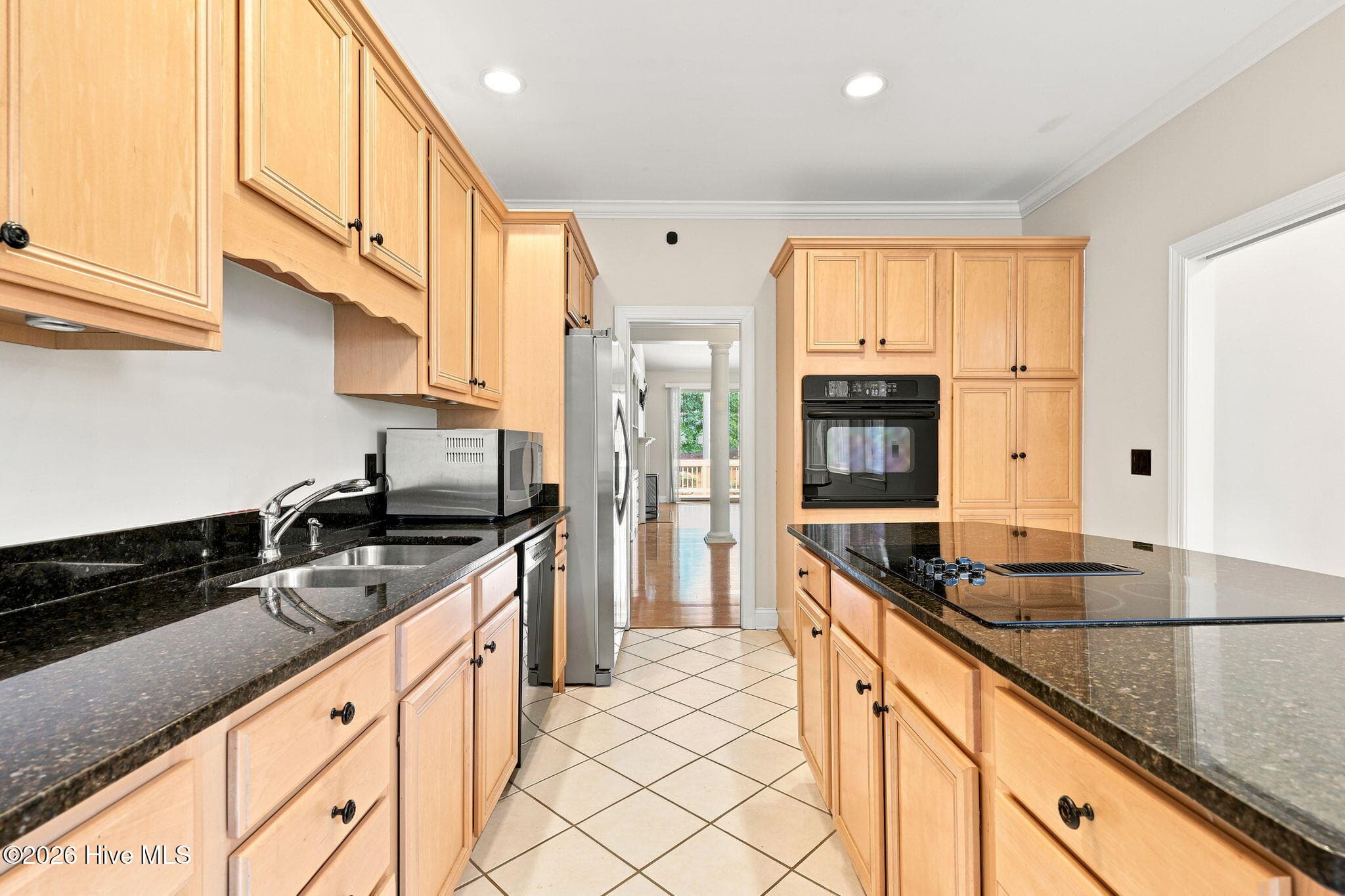 Townhouse at 140 Lighthorse Circle, Aberdeen, NC 28315, photo 15 of 50