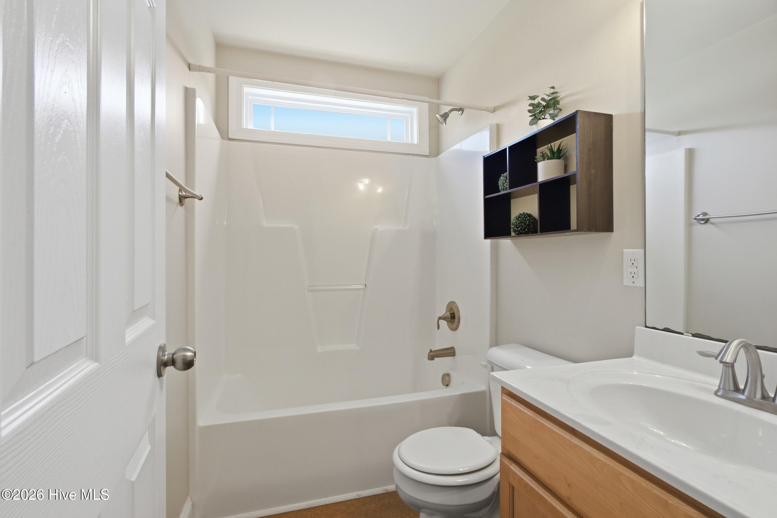 2nd Bathroom - 209 Hawks Bluff Drive, New Bern, NC 28560