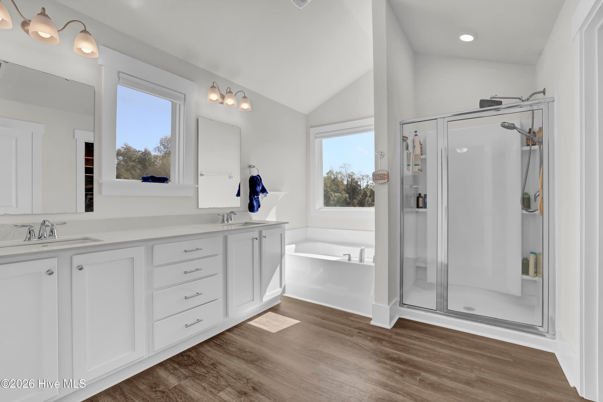 Primary Bathroom - 512 Edgewater Way, Surf City, NC 28445