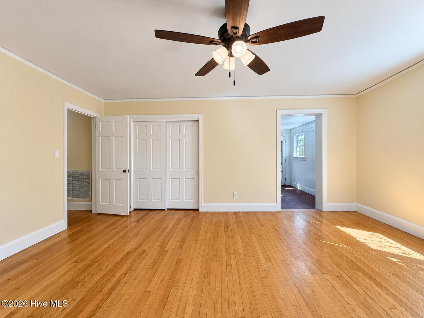 Single Family Residence at 320 Northern Boulevard, Wilmington, NC 28401, photo 30 of 159