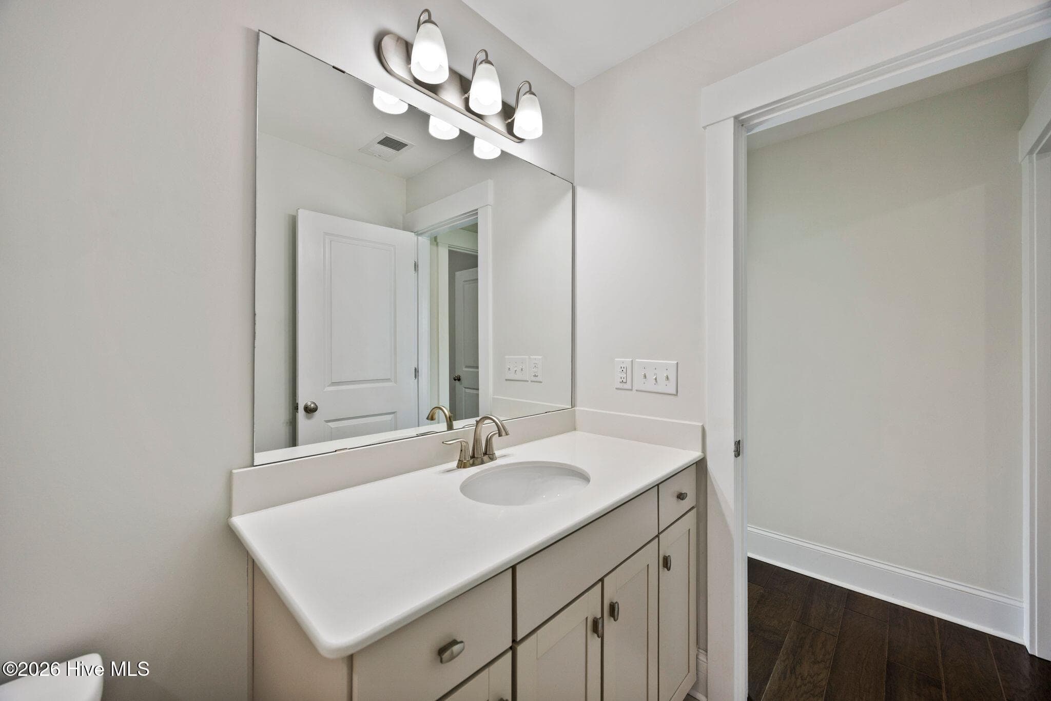 Single Family Residence at 636 Countryside Lane, Wilmington, NC 28411, photo 39 of 57
