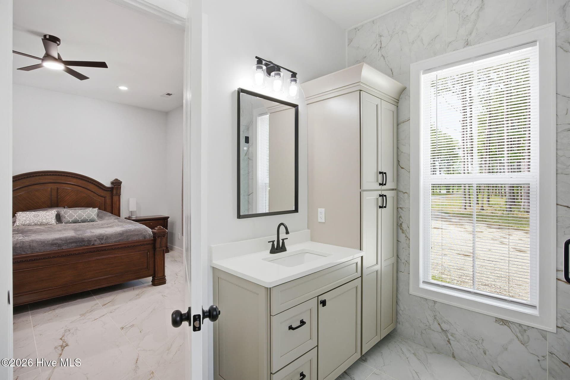 Single Family Residence at 2102 Midway Road SE, Bolivia, NC 28422, photo 23 of 59