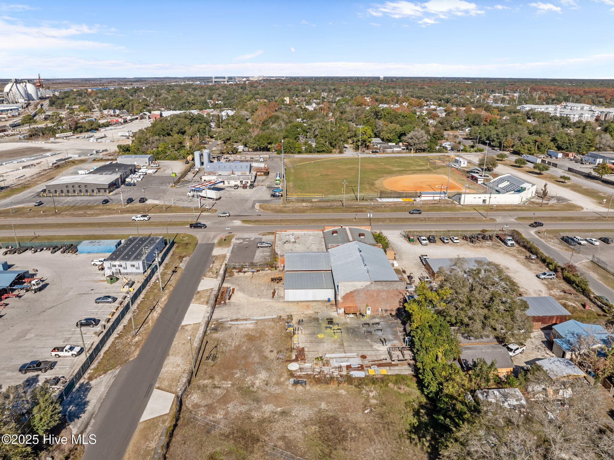 Mixed Use at 2607 Worth Drive, Wilmington, NC 28412, photo 8 of 15