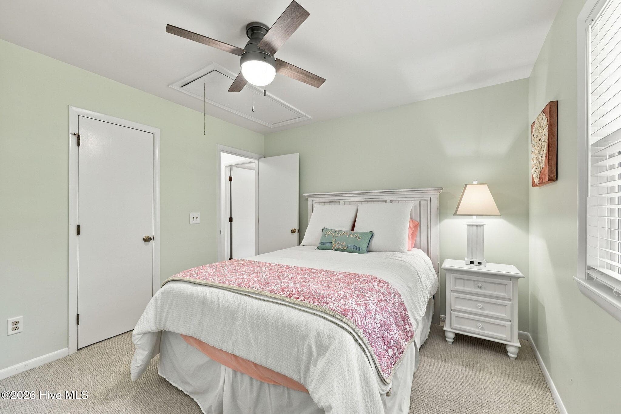 Single Family Residence at 118 Periwinkle Drive, Emerald Isle, NC 28594, photo 19 of 39