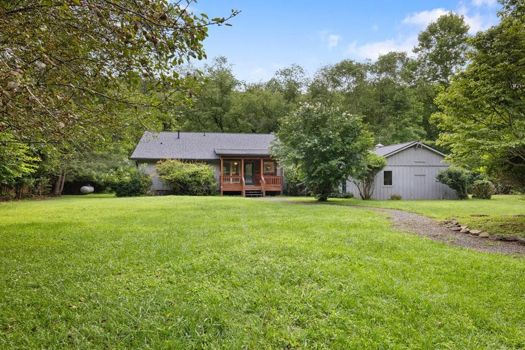 76 Misty River Lane, Hayesville, NC 28904