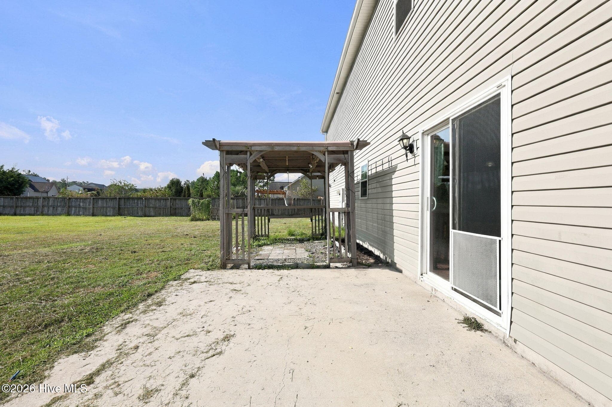 Single Family Residence at 203 Chestwood Drive, Hubert, NC 28539, photo 38 of 48