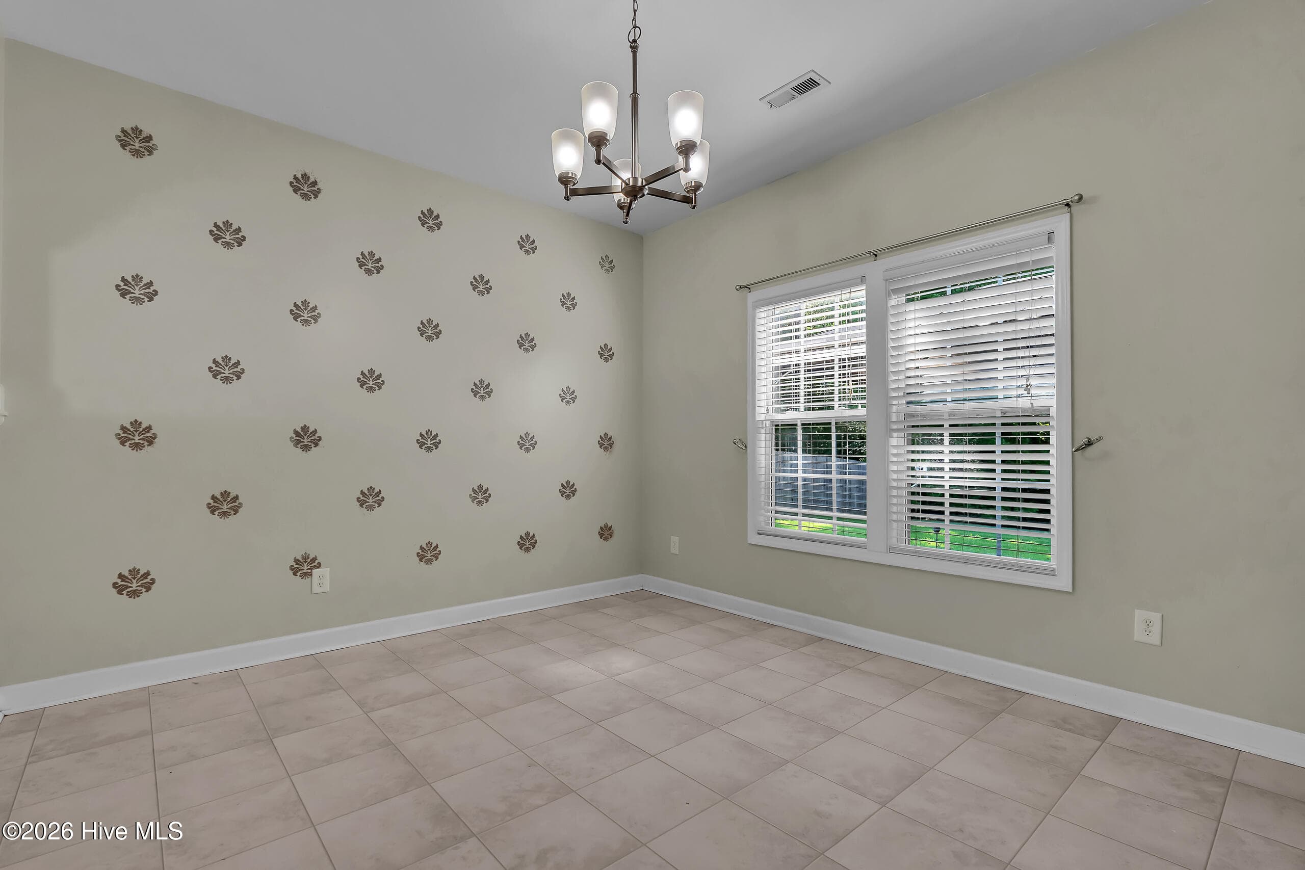 213 Rudolph Lane, Hubert, NC 28539