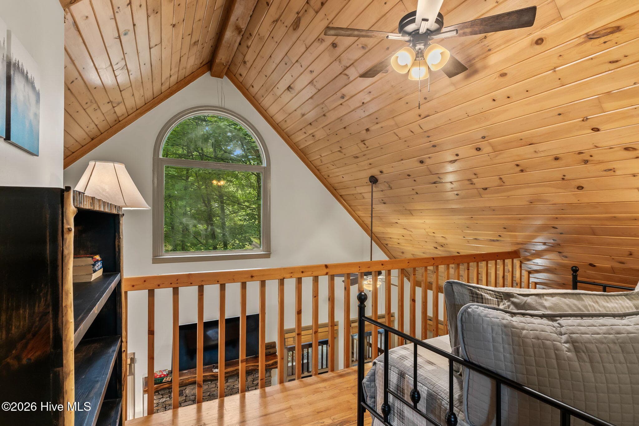 Single Family Residence at 398 Mountain Tops Circle, Blue Ridge, GA 30513, photo 22 of 63