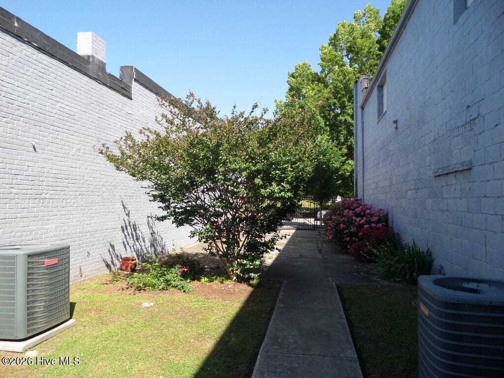 Business at 3865 S Main Street, Farmville, NC 27828, photo 38 of 57