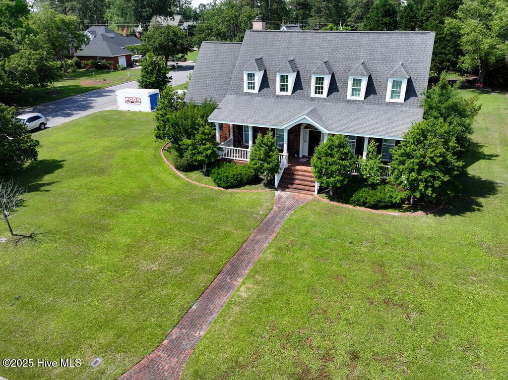 Single Family Residence at 109 Foxcroft Lane, Winterville, NC 28590, photo 8 of 65