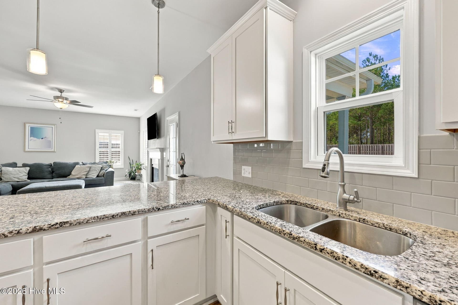 Single Family Residence at 564 Transom Way, Sneads Ferry, NC 28460, photo 18 of 56