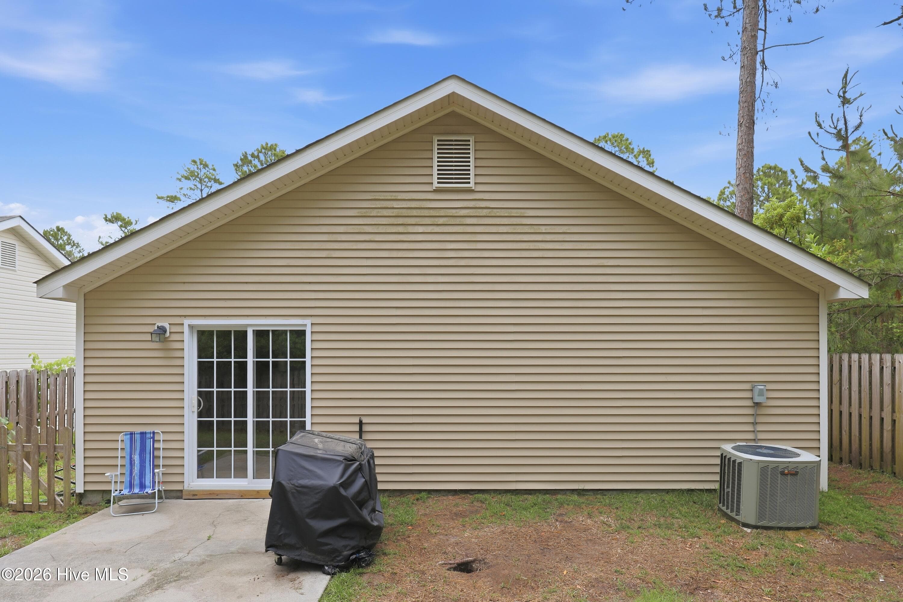 Single Family Residence at 108 Oyster Landing Drive, Sneads Ferry, NC 28460, photo 41 of 42