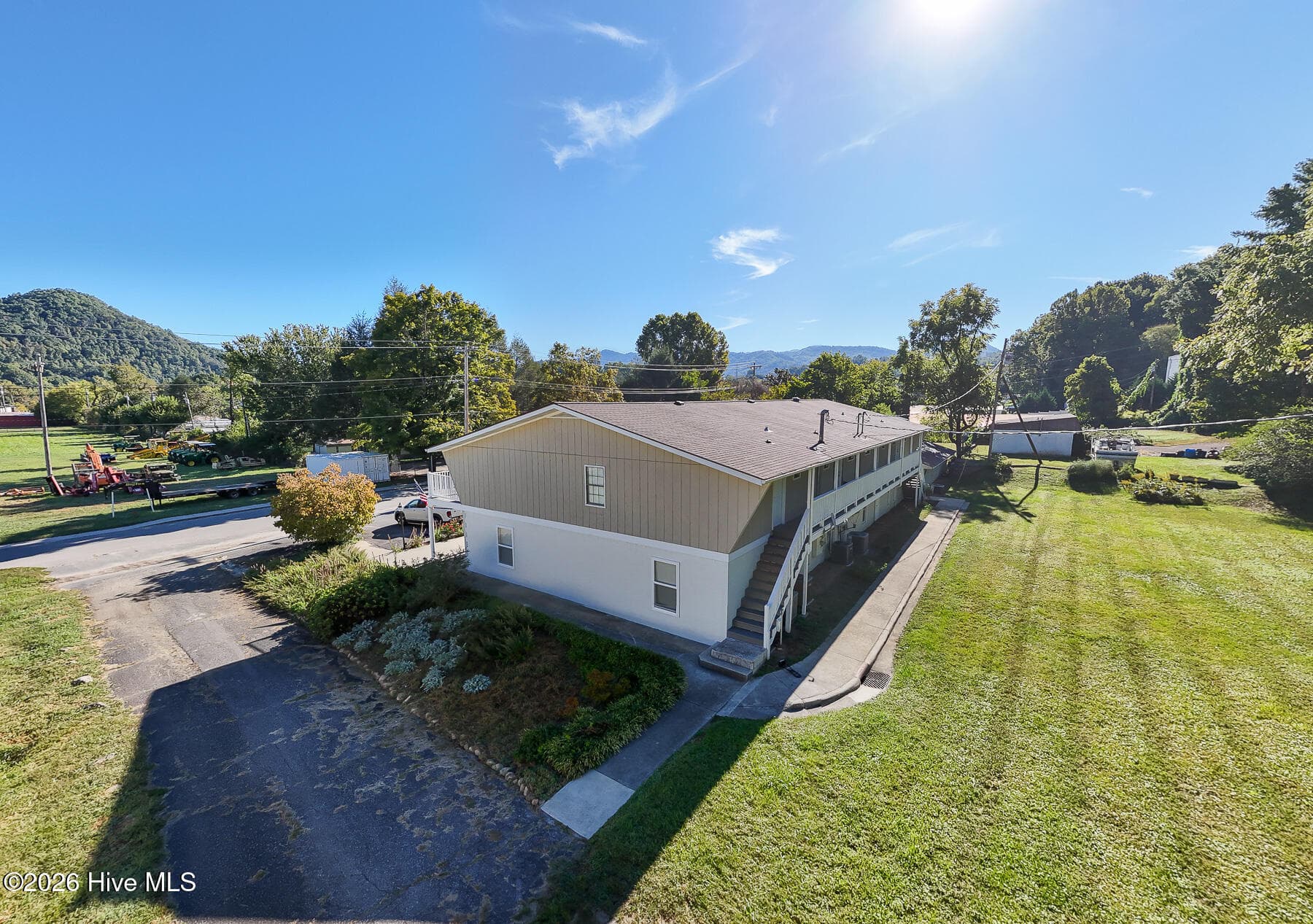 Business at 140 Ford Street, Robbinsville, NC 28771, photo 12 of 77