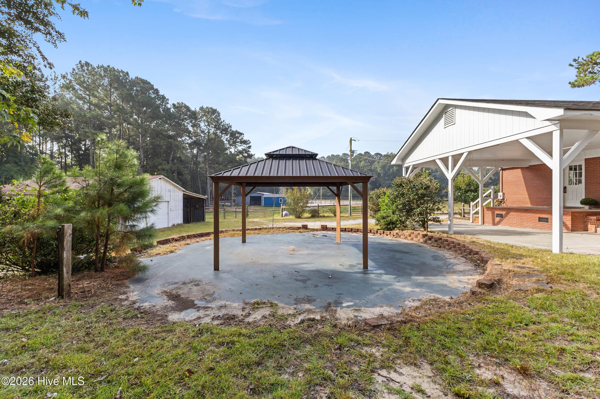 Single Family Residence at 4846 General Howe Highway, Riegelwood, NC 28456, photo 27 of 50