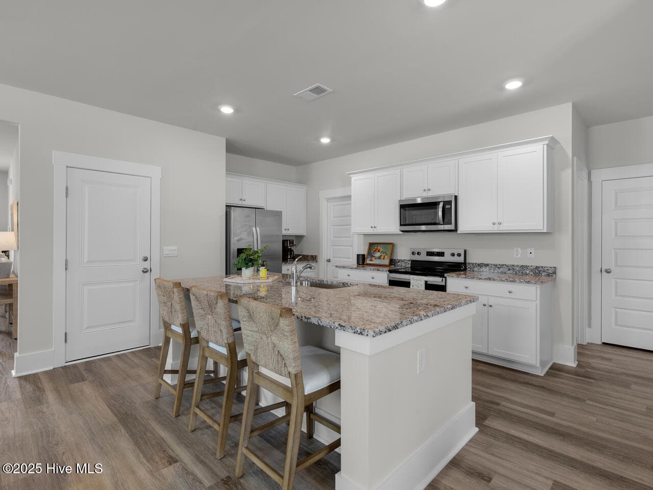 Single Family Residence at 425 Matthews Farm Road Lot 91, Hubert, NC 28539, photo 10 of 59