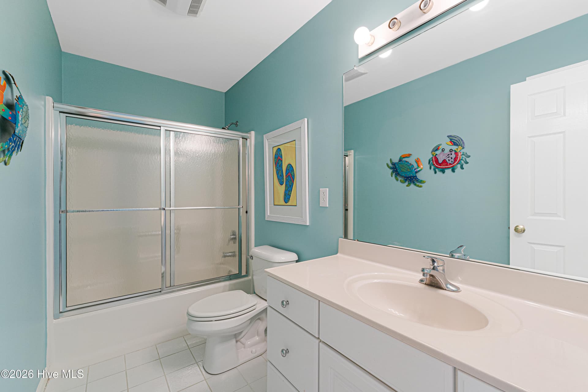 Single Family Residence at 118 Heverly Drive, Emerald Isle, NC 28594, photo 32 of 61