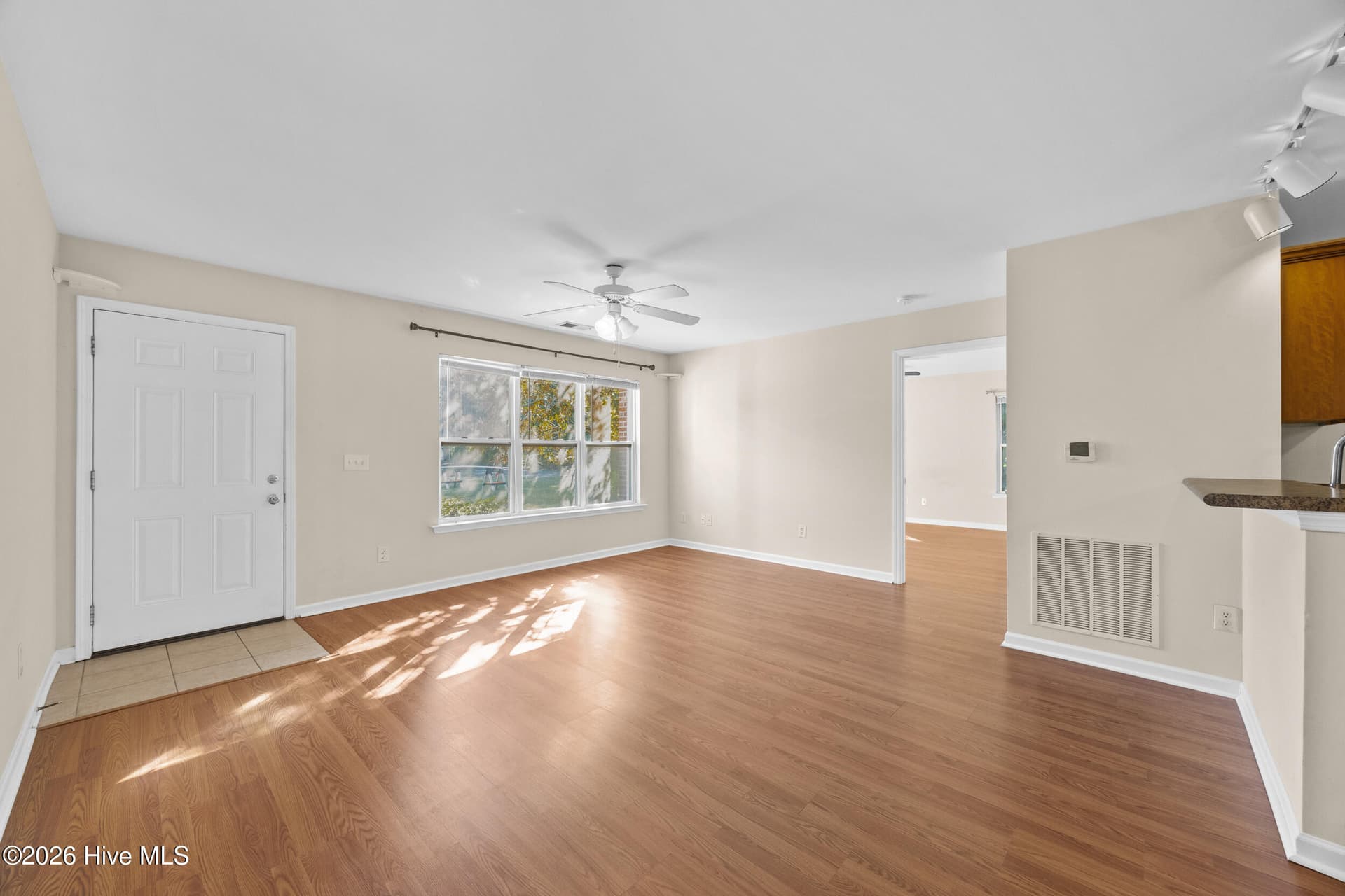 Condominium at 4420 Jay Bird Circle Unit 101, Wilmington, NC 28412, photo 8 of 36
