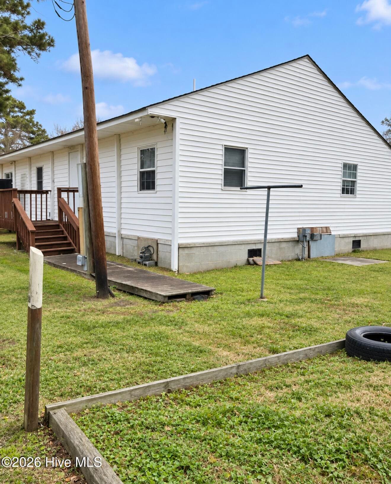 Manufactured Home at 206 Scuppernong Road, Columbia, NC 27925, photo 50 of 52
