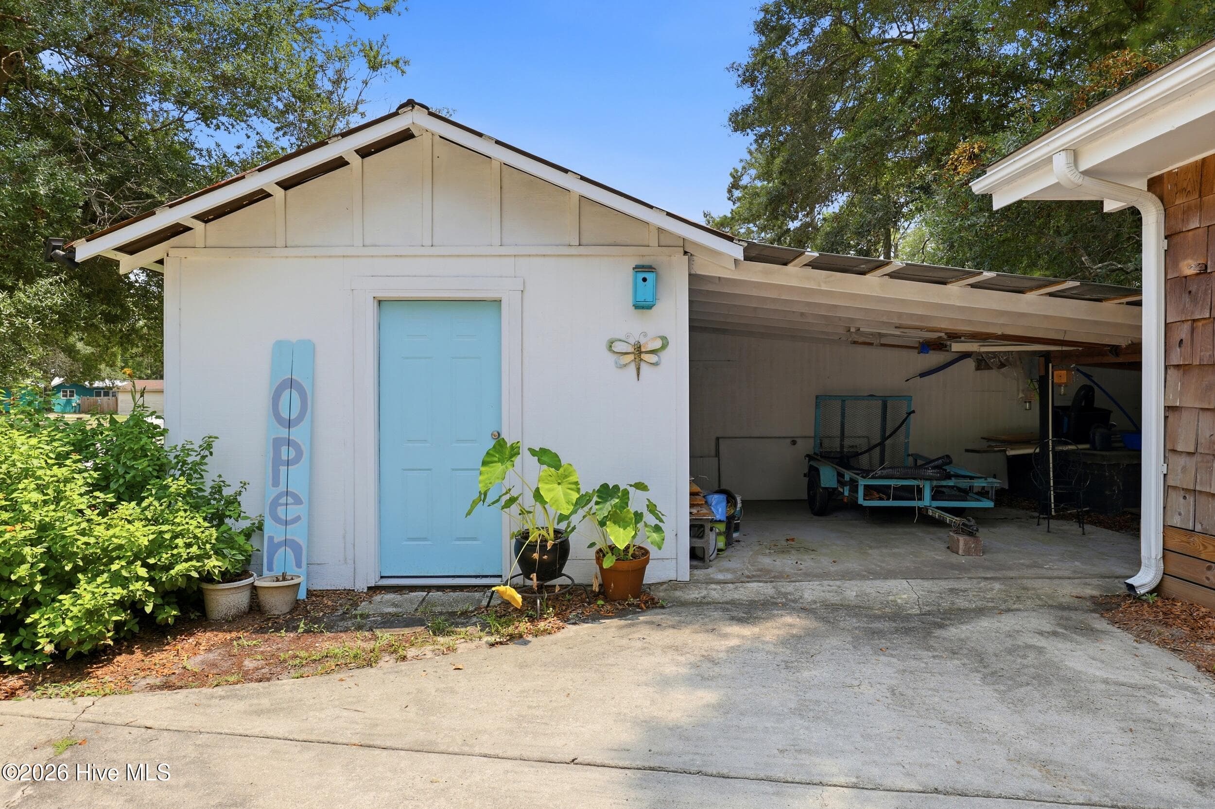 Manufactured Home at 9081 Beach Drive SW, Calabash, NC 28467, photo 47 of 65