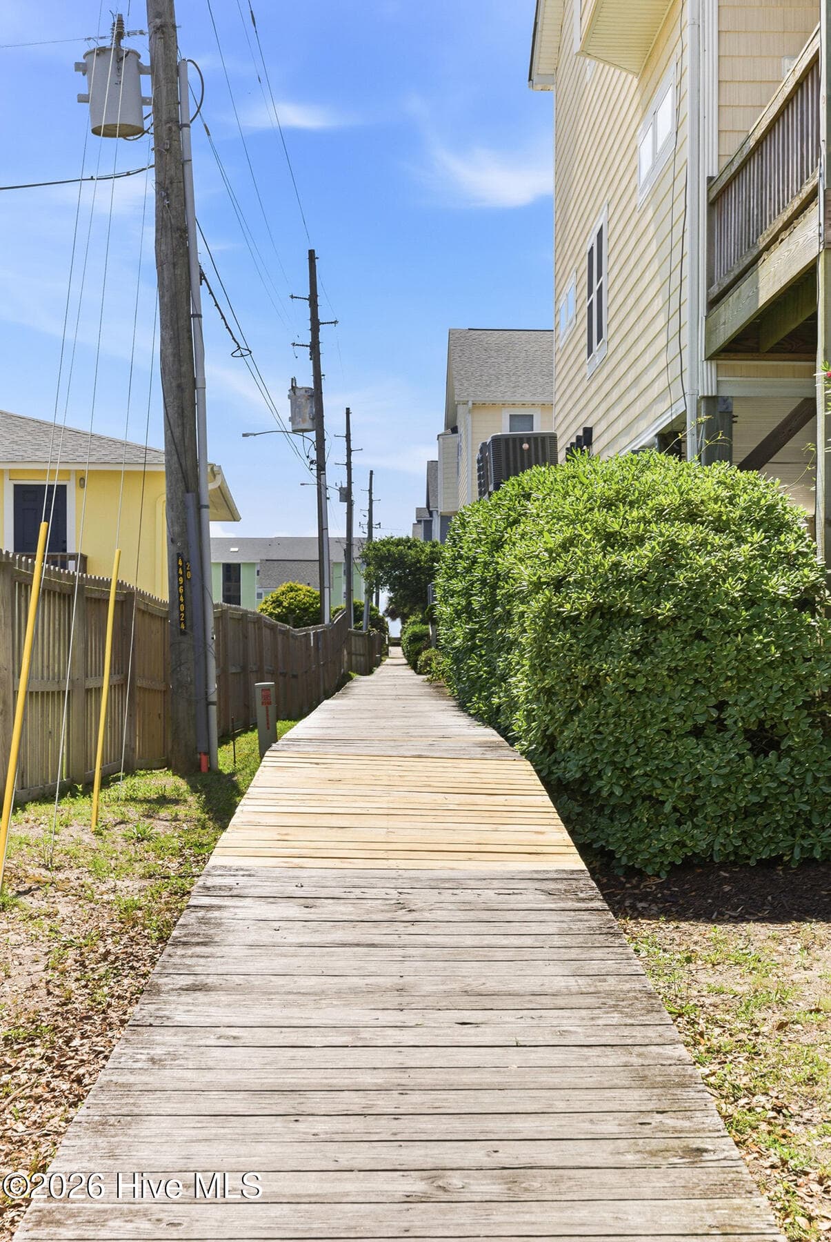 Townhouse at 105 A Bay Drive, Surf City, NC 28445, photo 4 of 4
