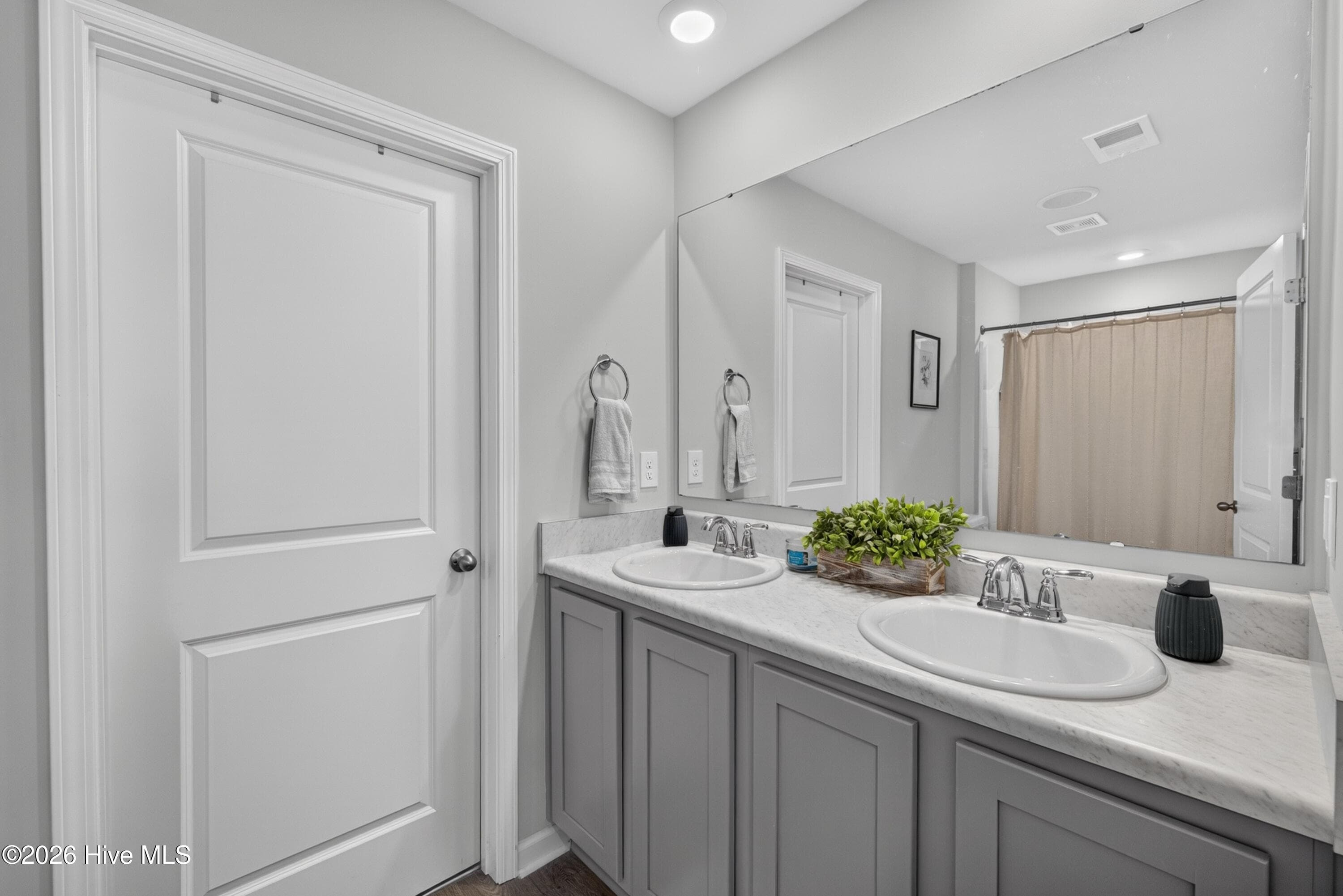 Single Family Residence at 8339 E Highcroft Drive NE, Leland, NC 28451, photo 51 of 64