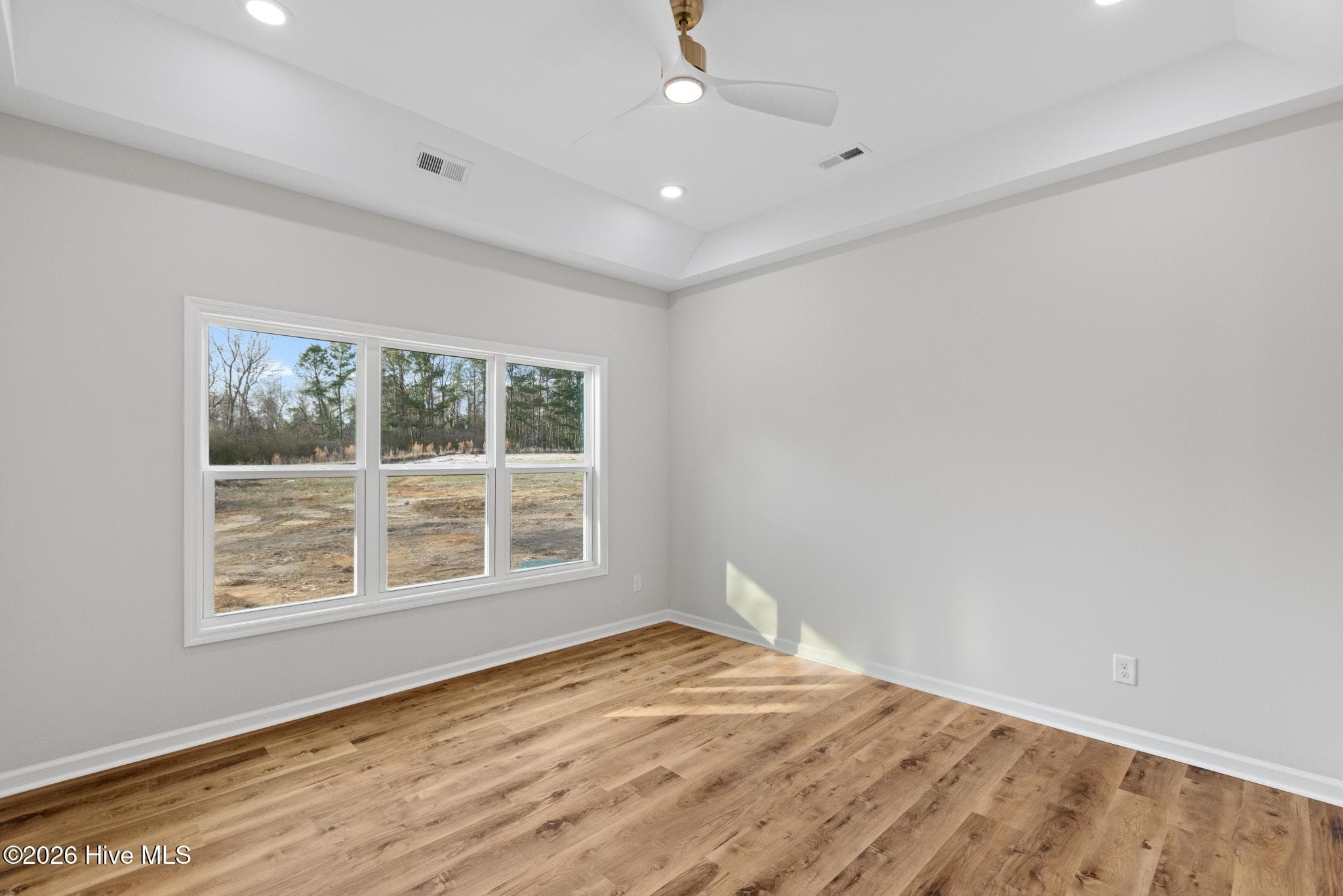 SIMILAR HOME - 402 Wade Drive, Richlands, NC 28574