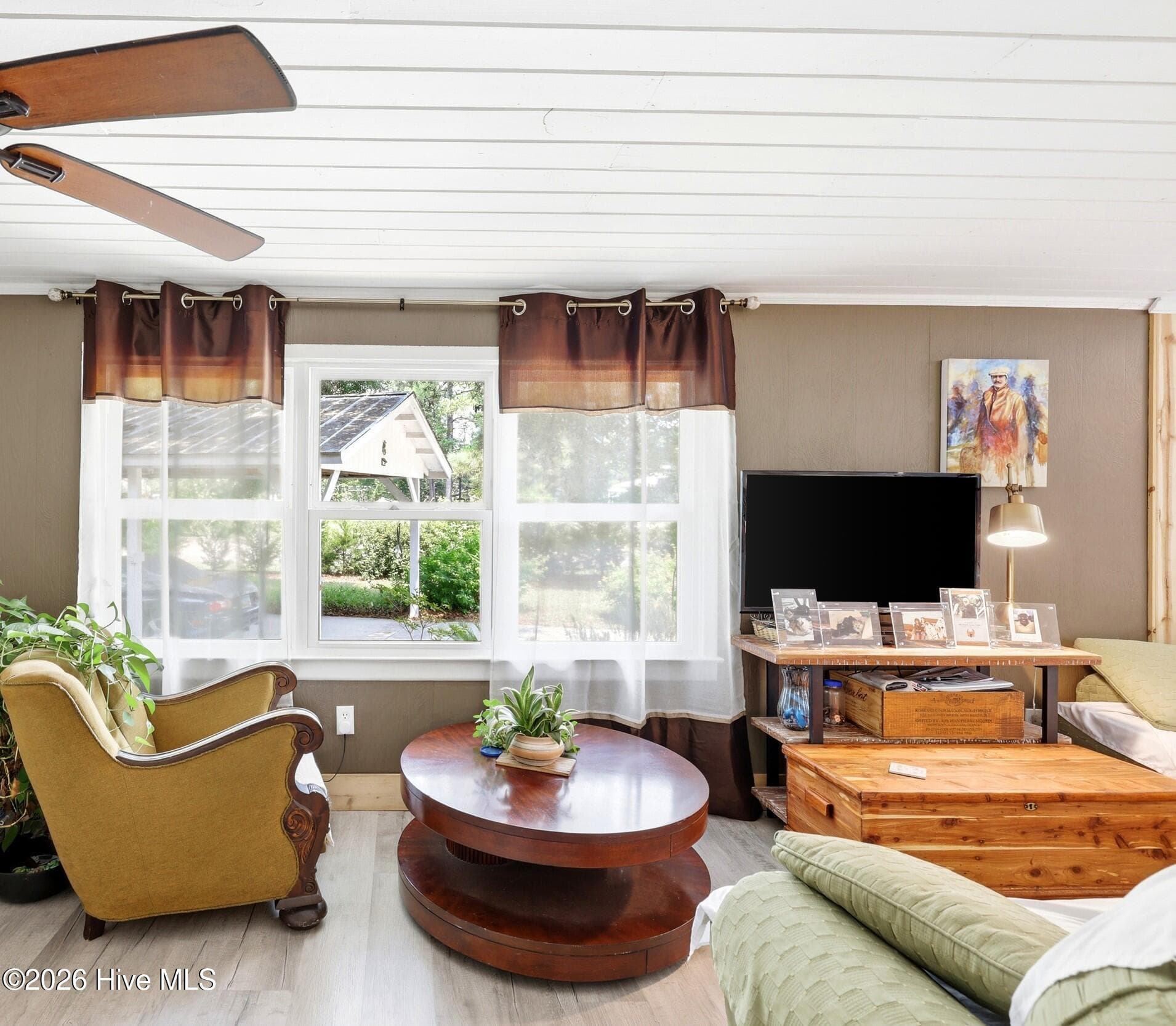 Manufactured Home at 9081 Beach Drive SW, Calabash, NC 28467, photo 13 of 65