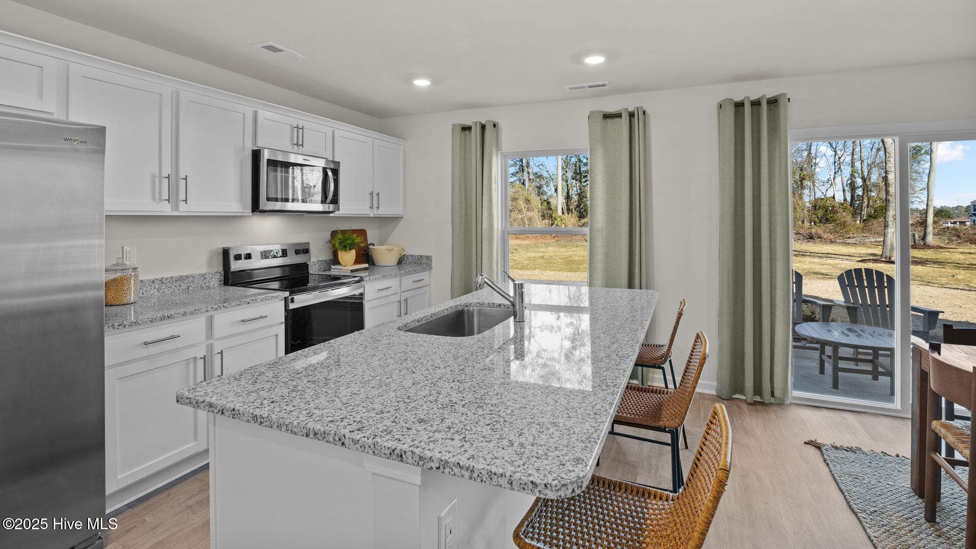 Single Family Residence at 118 Claude Street, La Grange, NC 28551, photo 10 of 38