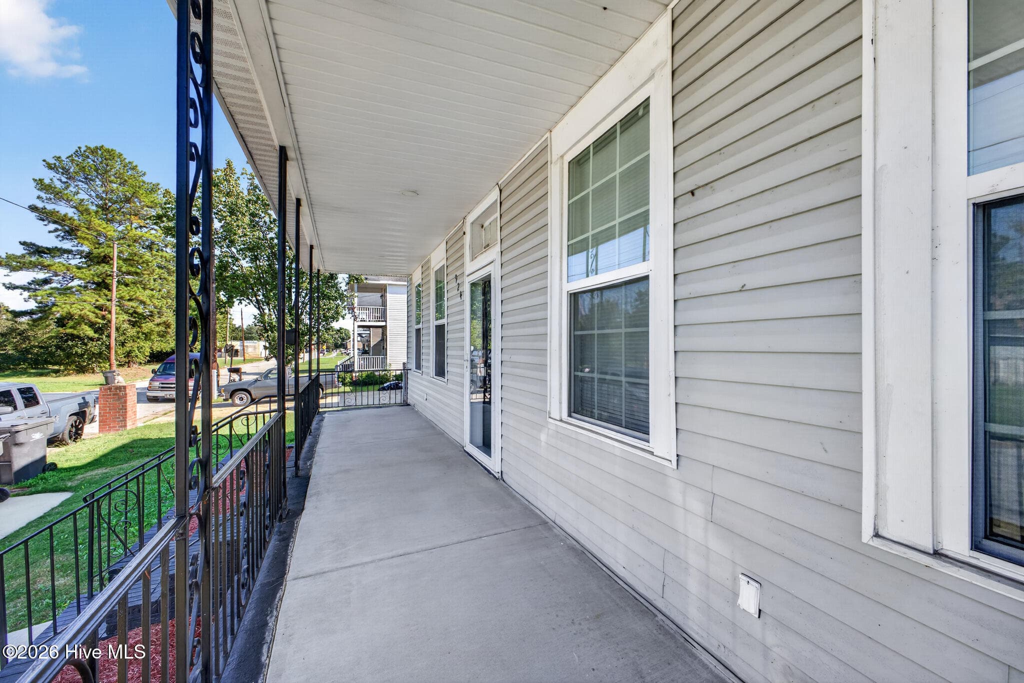 Single Family Residence at 924 Barnes Street, Augusta, GA 30901, photo 5 of 30