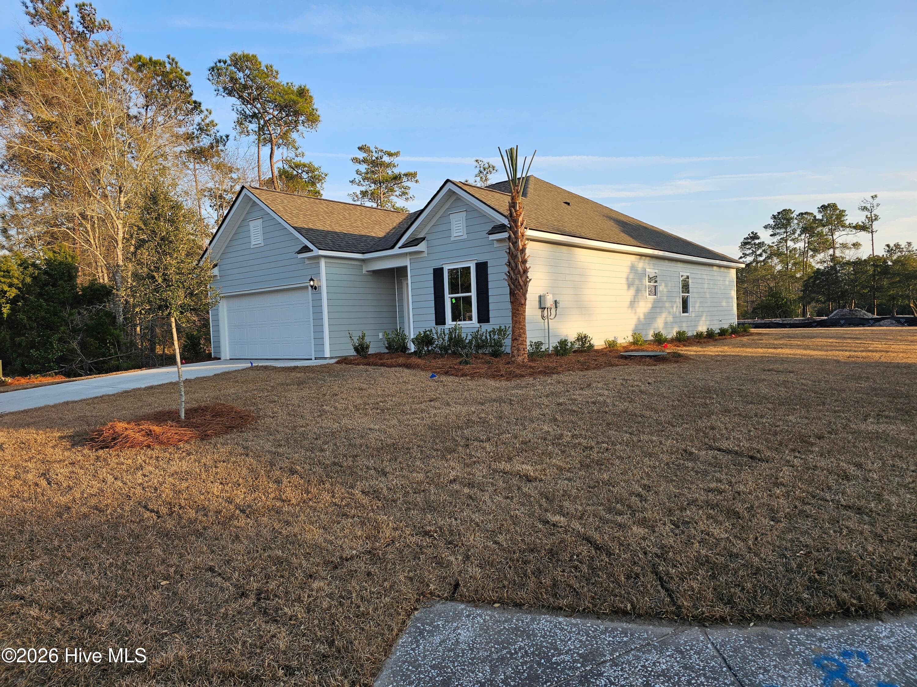 Single Family Residence at 531 Glitter Bay Loop, Shallotte, NC 28470, photo 8 of 115