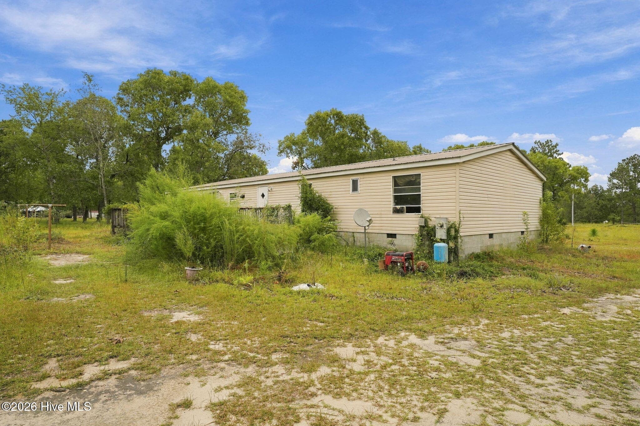 Manufactured Home at 146 Birch Drive, Vass, NC 28394, photo 22 of 24