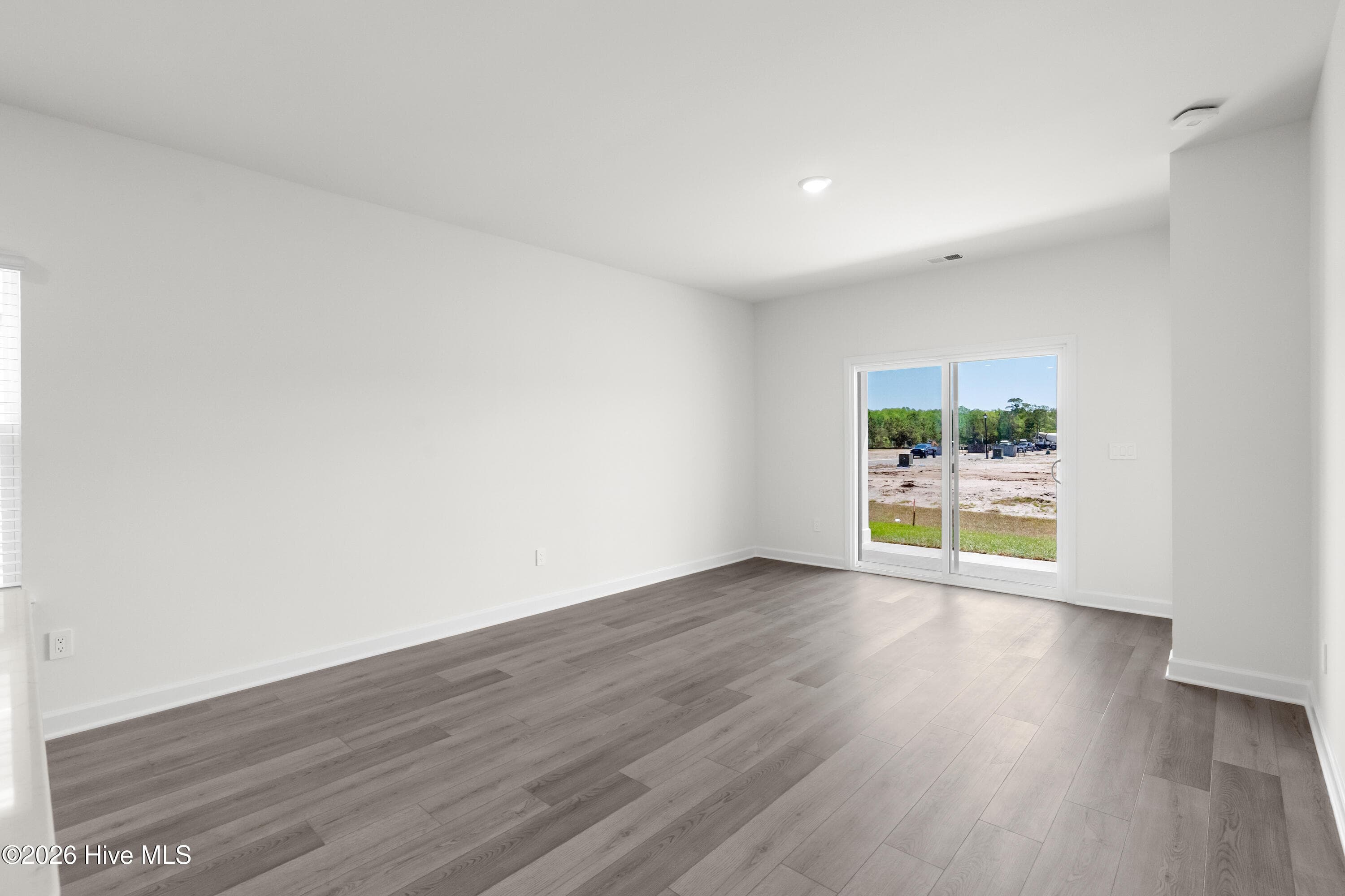 Single Family Residence at 2210 Lewis Allen Crossing NW, Ash, NC 28420, photo 13 of 26